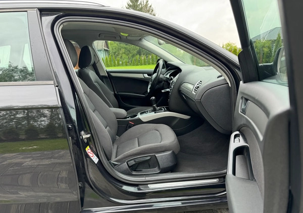 Audi A4 cena 24900 przebieg: 220158, rok produkcji 2009 z Police małe 704